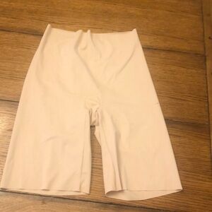 Waycoal Women’s beyond naked thigh shaper nude size L